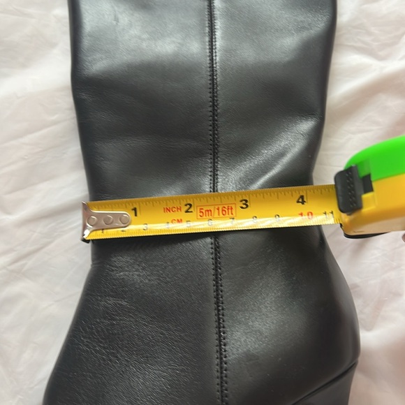 Women’s leather boots - Picture 8 of 13